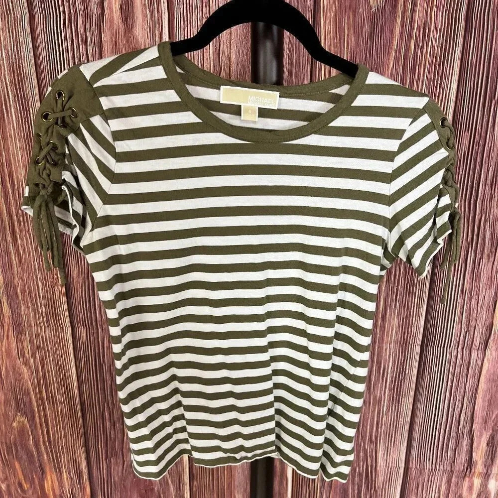 Michael Kors Olive Green short sleeve t-shirt in Ladies size S